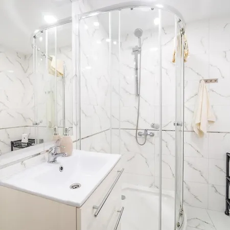 Nad Jeziorem Homestay